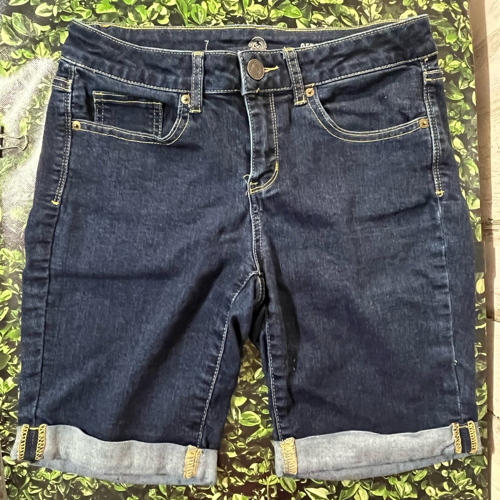 SO Blue Bermuda Shorts Comfortable